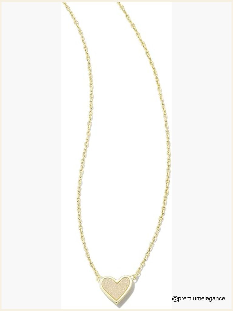 Framed Ari Heart Pendant Necklace 19 Chain Pendant Heart Necklace